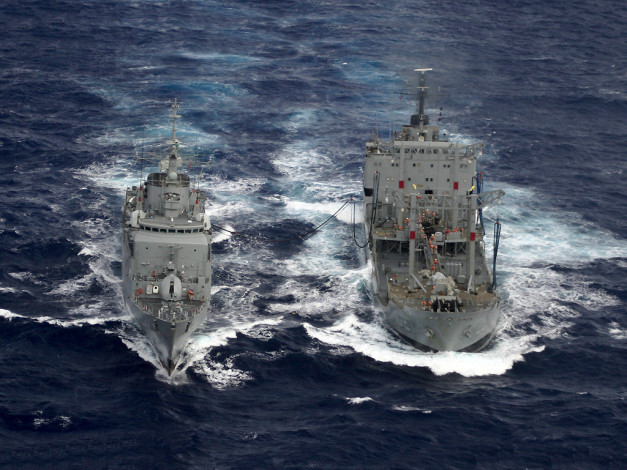 Обои картинки фото корабли, разные, вместе