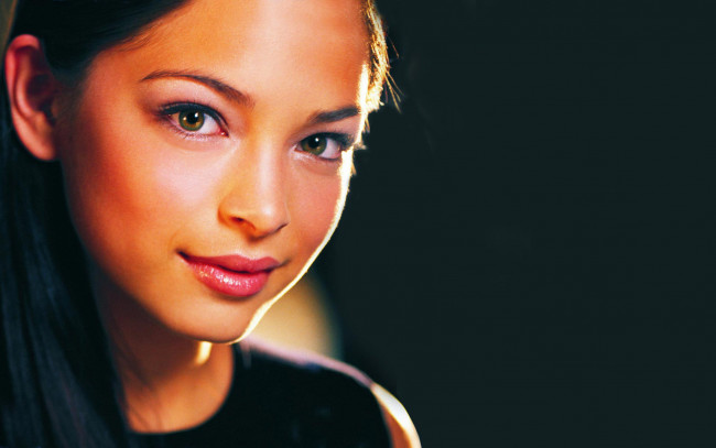 Обои картинки фото Kristin Kreuk, девушки, , , взгляд