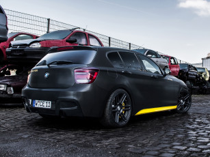 Картинка автомобили bmw f20 mh1 400 2014 racing manhart темный