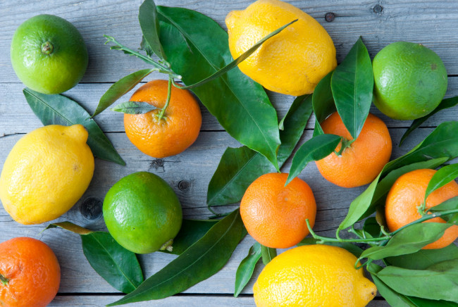 Обои картинки фото еда, цитрусы, мандарины, лимоны