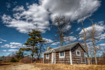 Картинка города -+здания +дома домик облака лес