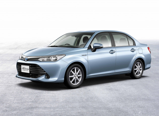 Обои картинки фото автомобили, toyota, 2015г, hybrid, corolla, axio