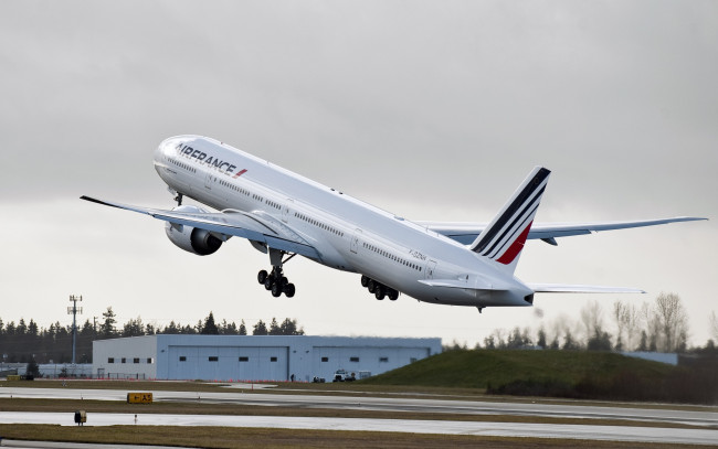 Обои картинки фото авиация, пассажирские самолёты, крыло