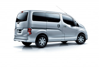 Картинка автомобили mitsubishi delica