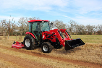 Картинка техника тракторы mahindra