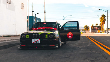 Картинка автомобили bmw e30