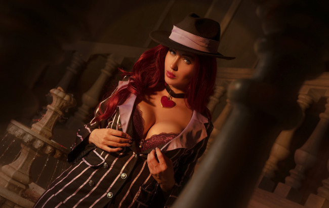 Обои картинки фото valery himera, девушки, valery himera , lera himera, valery, himera, lera, cosplay, девушка, модель, брюнетка, поза, стройная, сексуальная, флирт