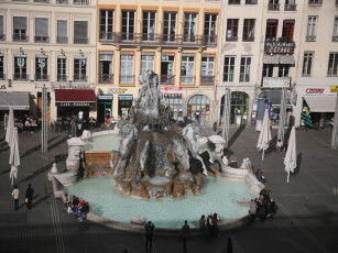 Картинка lyon france города фонтаны