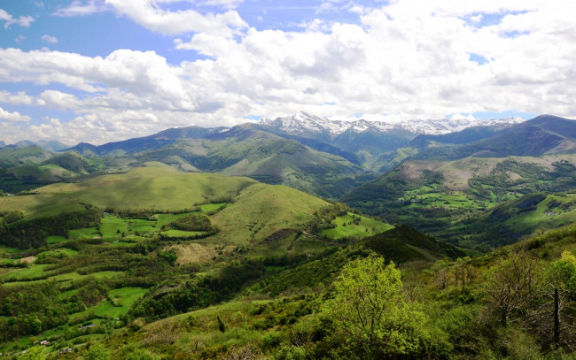 Обои картинки фото природа, горы, облака, панорама