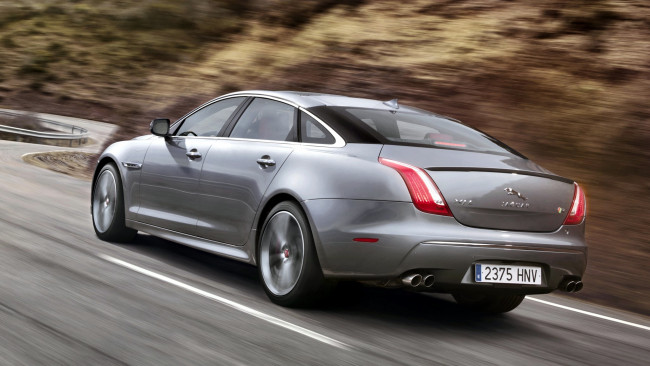 Обои картинки фото jaguar, xj, автомобили, land, rover, ltd, великобритания