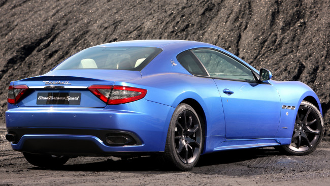 Обои картинки фото maserati, granturismo, автомобили, элитные, s, p, a, италия, эксклюзивные