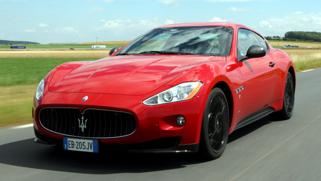 Обои картинки фото maserati, granturismo, автомобили, s, p, a, элитные, эксклюзивные, италия