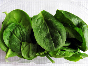 Картинка еда овощи шпинат