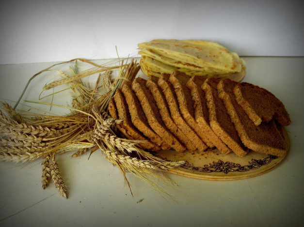 Обои картинки фото еда, хлеб,  выпечка, колоски, злаки
