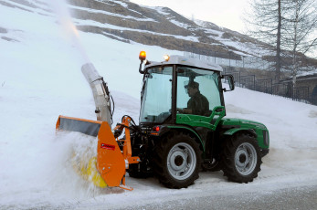 обоя техника, снегоуборочная техника, ferrari