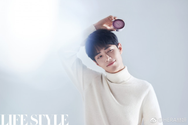 Обои картинки фото мужчины, xiao zhan, актер, свитер, крем