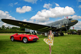 Картинка девушки li+moon автомобиль самолет азиатка