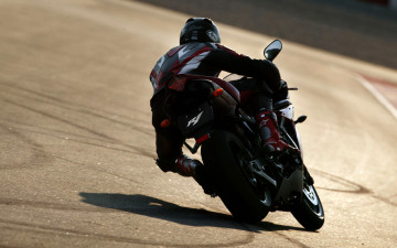 Картинка мотоциклы yamaha