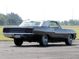 Картинка автомобили plymouth