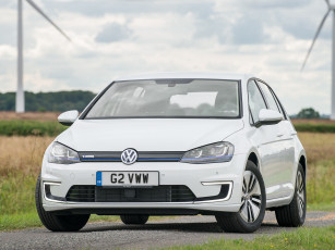 Картинка автомобили volkswagen светлый 2014г typ 5g uk-spec e-golf