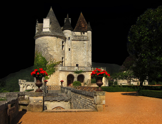 Обои картинки фото шато миланд  франция, города, замки франции, миланд, шато, огни, ночь, замок