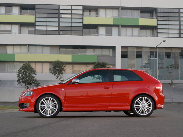 Обои картинки фото автомобили, audi, b7-8e, au-spec, avant, rs, 4, красный