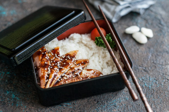 Картинка еда рыба +морепродукты +суши +роллы соус рис