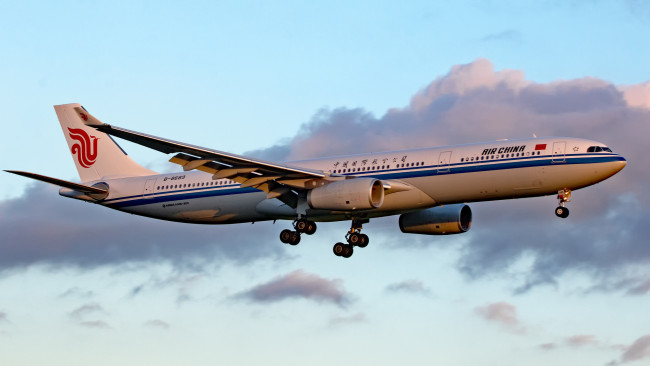 Обои картинки фото airbus a330-343, авиация, пассажирские самолёты, авиалайнер