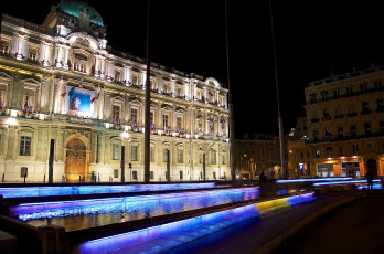 Картинка города марсель+ франция фонтан вечер огни