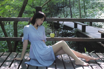 Картинка девушка+-+girl девушки -+азиатки девушка женщина брюнетка темноволосая сексуальная модель звезда позирует разная обувь верхняя стильная одежда нижнее эротическое бельё трусы лифчик колготки чулки аксессуары макияж и множество элементов на фотографии