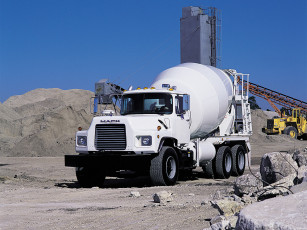 Картинка автомобили mack