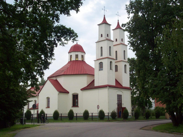 Обои картинки фото костёл, балви, латвия, города, католические, соборы, костелы, аббатства
