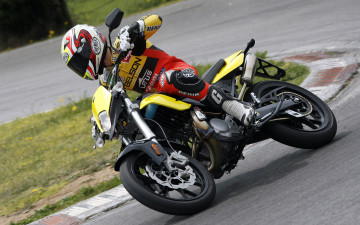 Картинка мотоциклы derbi