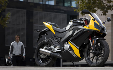 Картинка мотоциклы derbi