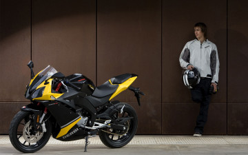 Картинка мотоциклы derbi