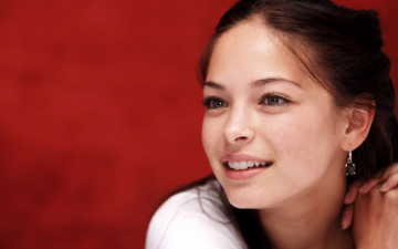 Картинка Kristin+Kreuk девушки   улыбка
