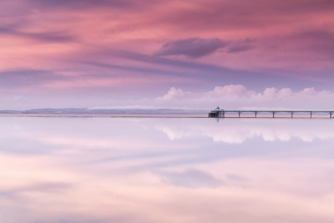 Обои картинки фото природа, моря, океаны, пирс, озеро, небо, отражения