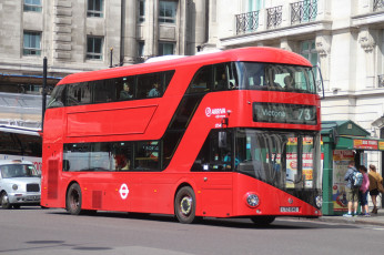 Картинка автомобили автобусы транспорт пассажирский