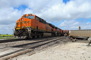 Картинка техника поезда железная дорога рельсы локомотив состав