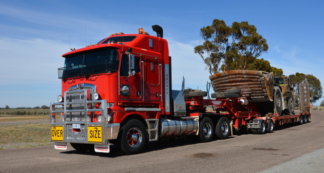 Обои картинки фото автомобили, kenworth, грузовик, тяжелый, тягач, седельный