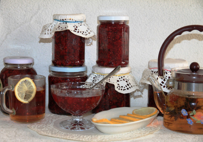 Обои картинки фото еда, мёд,  варенье,  повидло,  джем, чай, малина, лимон, варенье, польза