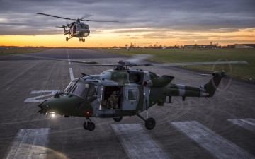 Картинка westland+lynx авиация вертолёты westland lynx ввс великобритании британская армия военный аэродром вертолет