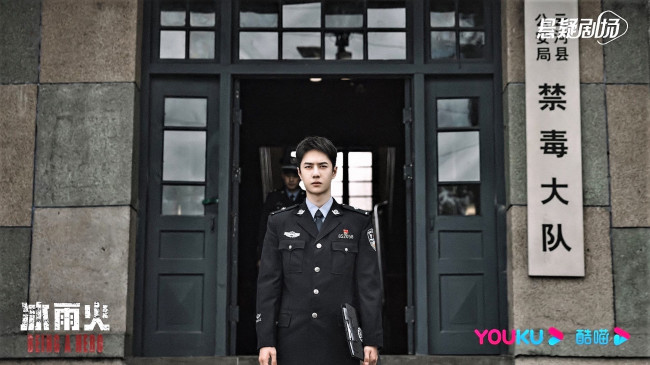 Обои картинки фото кино фильмы, being a hero, чэнь, юй, полицейский, здание