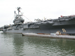 Картинка корабли авианосцы вертолётоносцы