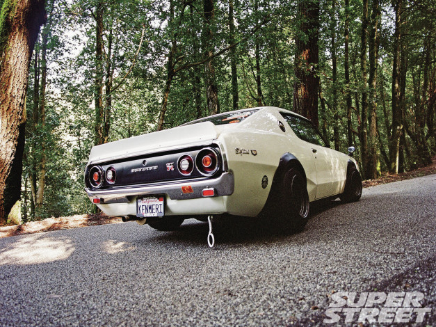 Обои картинки фото 1972, nissan, skyline, 2000, gt, автомобили, datsun