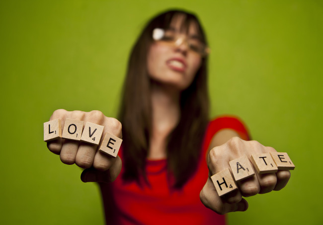 Обои картинки фото разное, руки, любовь, ненависть, love, hate