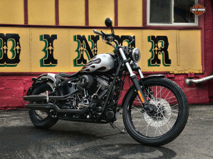 Картинка мотоциклы harley davidson softail blackline fxs harley-davidson