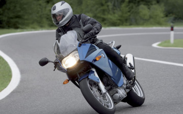 Картинка мотоциклы bmw st f 800