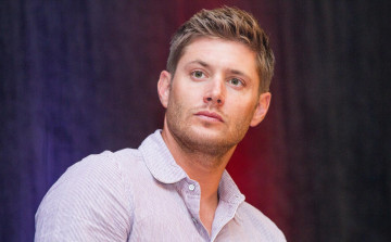 обоя мужчины, jensen ackles, щетина, рубашка, взгляд, актер, дженсен, аклс