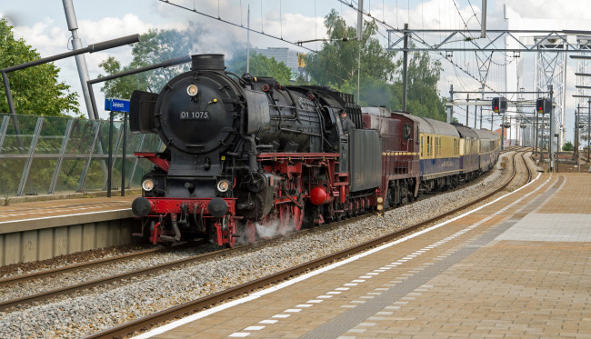 Обои картинки фото техника, паровозы, локомотив, рельсы, состав